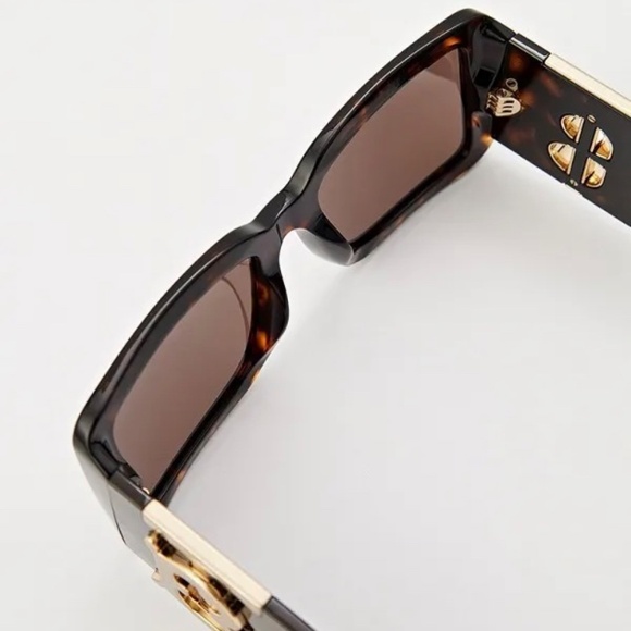 New! Burberry BE4406U 300273 Havana Oversized Sunglasses, Authentic - Picture 8 of 10